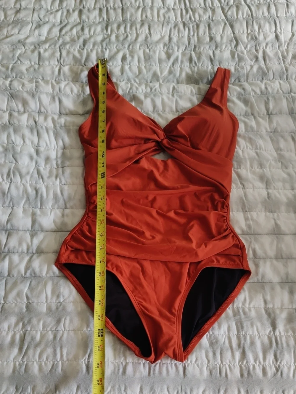 New!DKNY Y2K Women's Standard Twist Front Keyhole One Piece Swimsuit Rust Orange